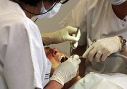 Chirurgien dentiste